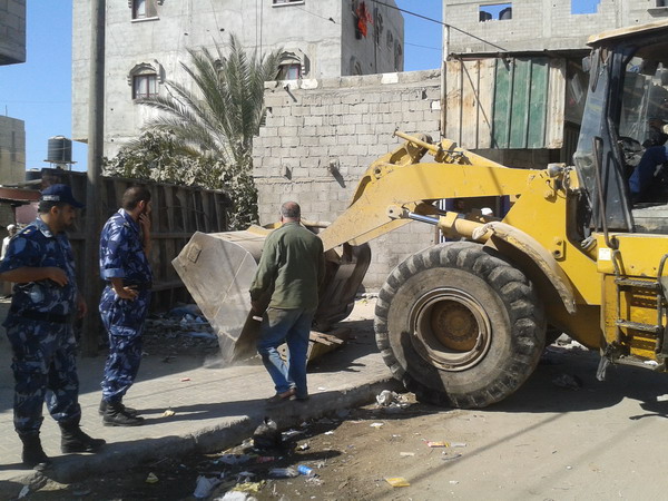 حملة إزالة التعديات في منطقة تل السلطان