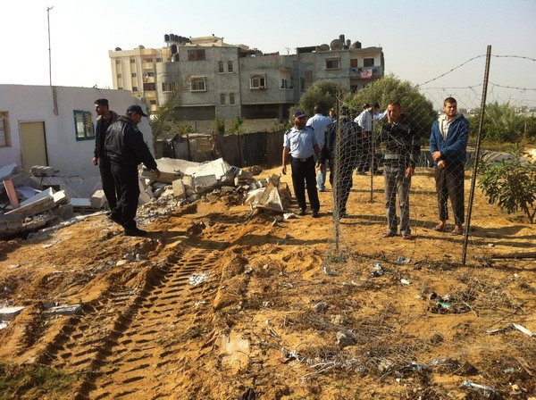 بلدية رفح تفتح الشارع 45