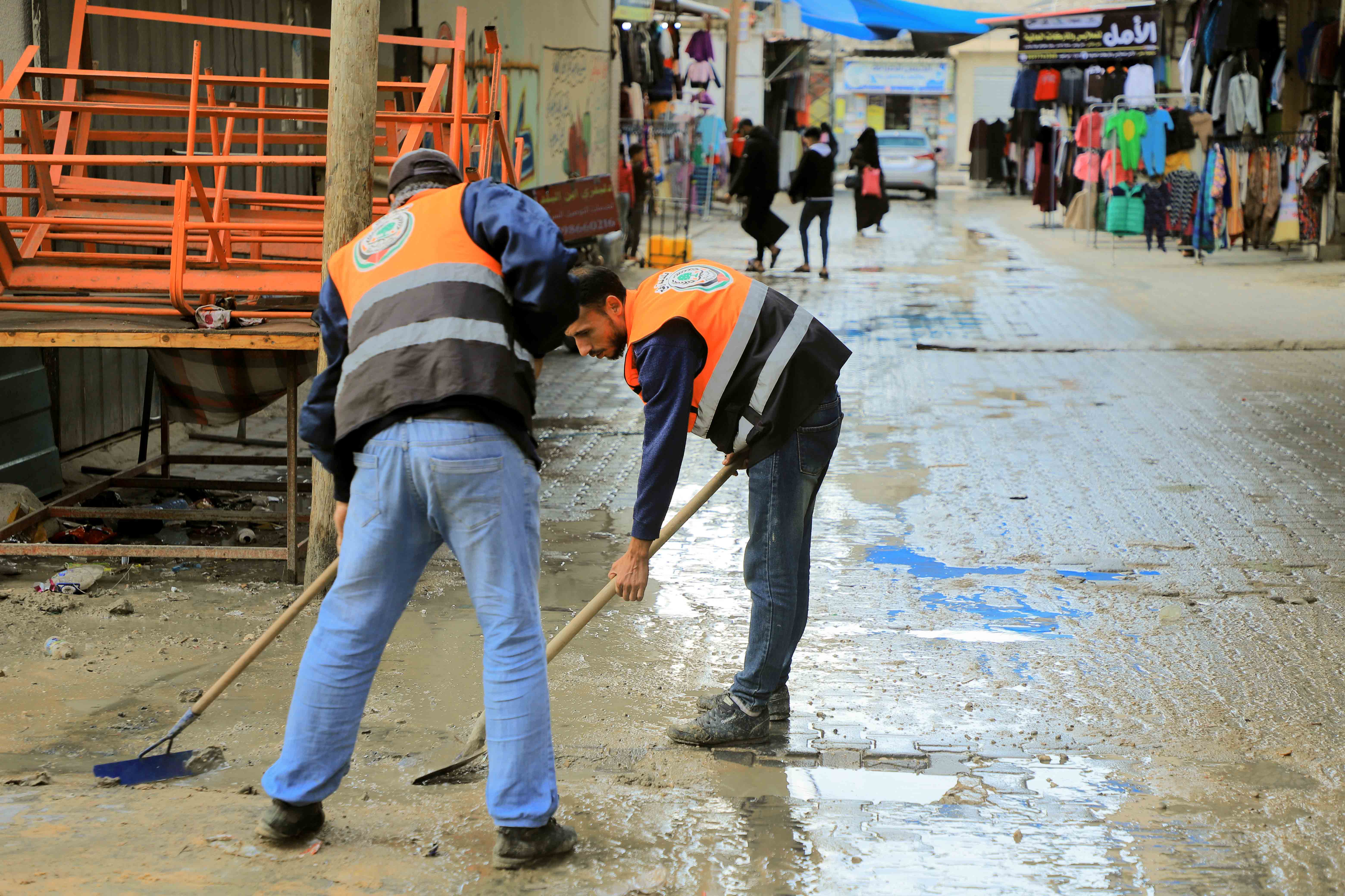 بلدية رفح تعلن جهوزيتها للتعامل مع مستجدات المنخفض الجوي