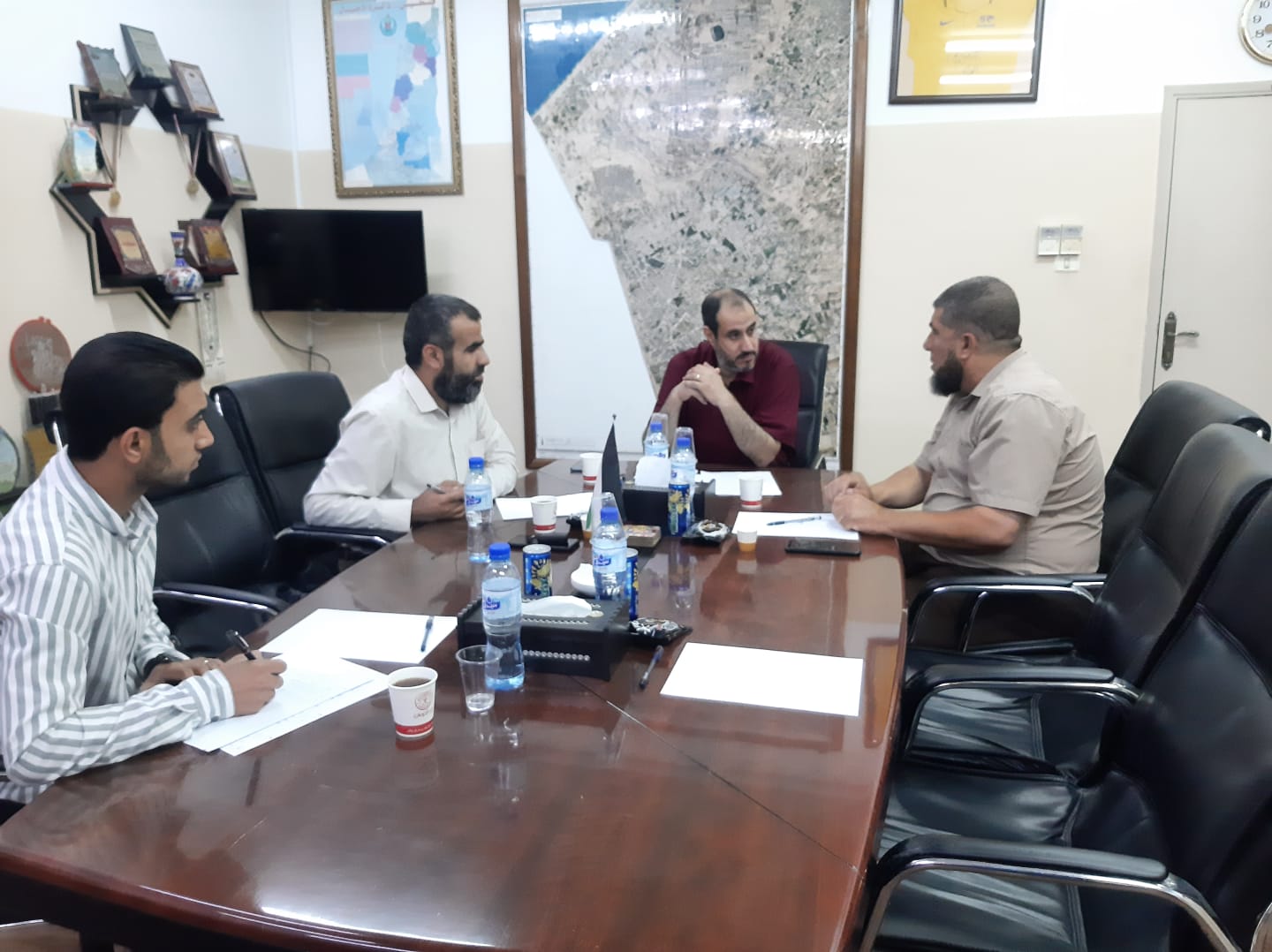 رؤساء بلديات محافظة رفح يناقشون قضايا مهمة مشتركة