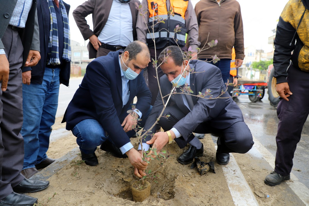 بلدية رفح تحيي الذكرى (45) ليوم الأرض الفلسطيني