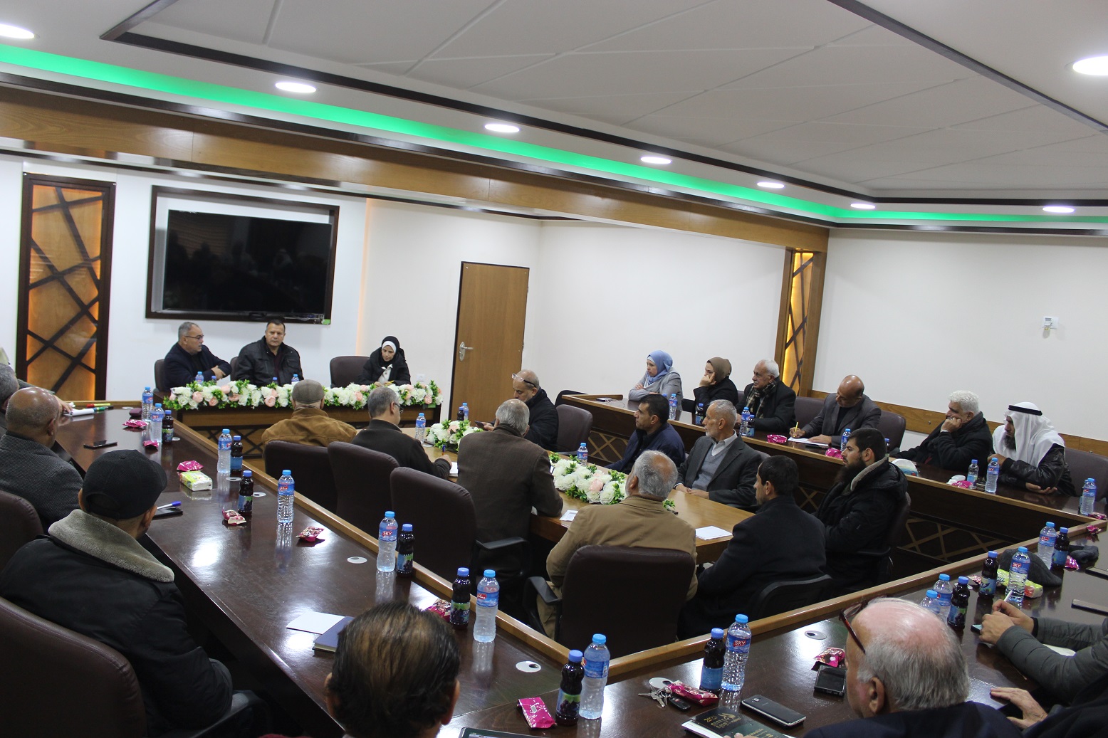 بلدية رفح تنظم ورشة عمل لعرض المناقشة المقروءة للعام 2022