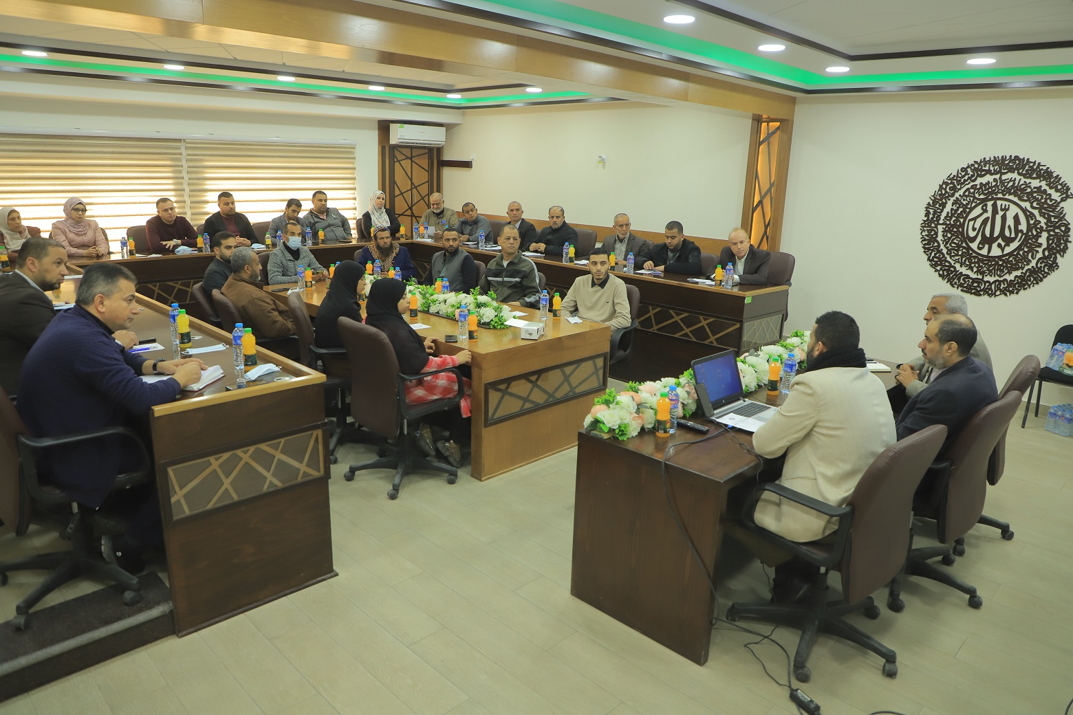 بلدية رفح تنظم ورشة حول الأمن والسلامة والصحة المهنية