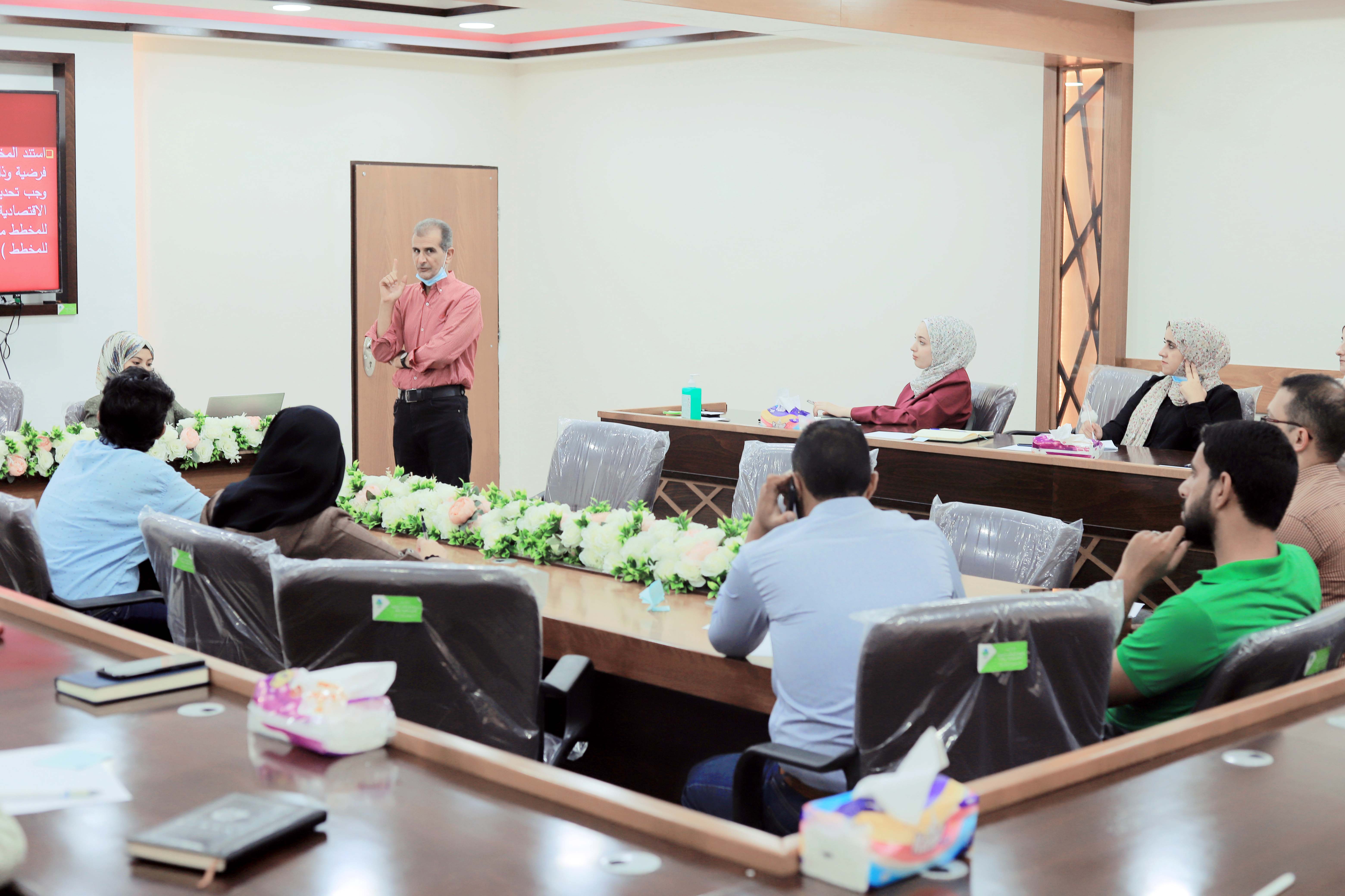 بلدية رفح تعقد ورشة عمل لمناقشة تحديث المخطط الهيكلي للمدينة