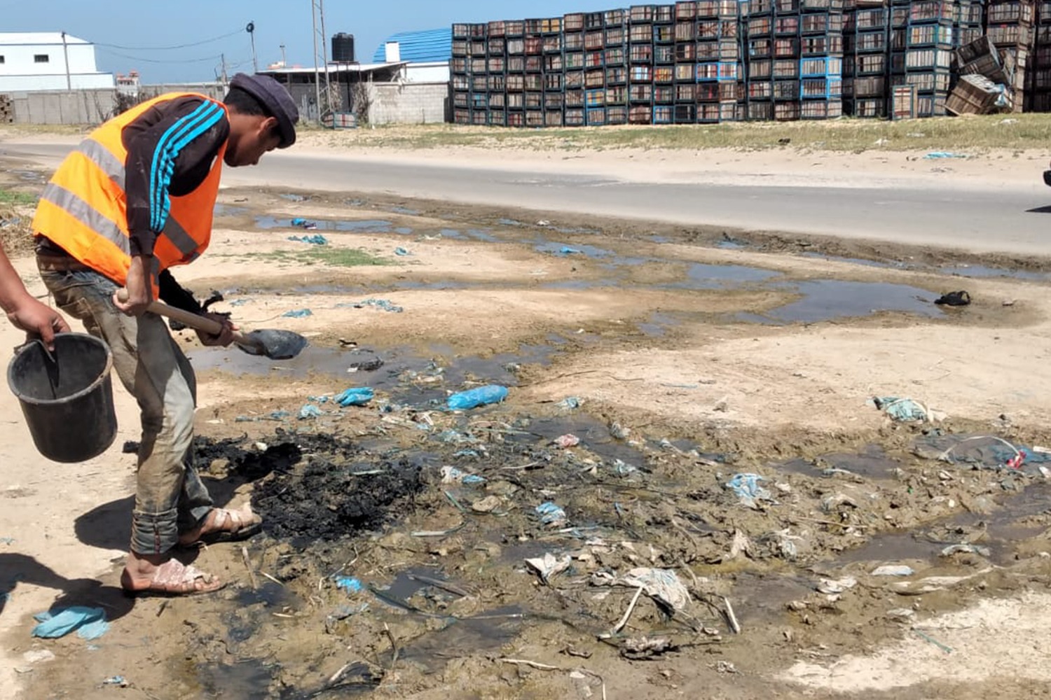 بلدية رفح تعالج 52 تسريبًا في خطوط مياه المزارعين