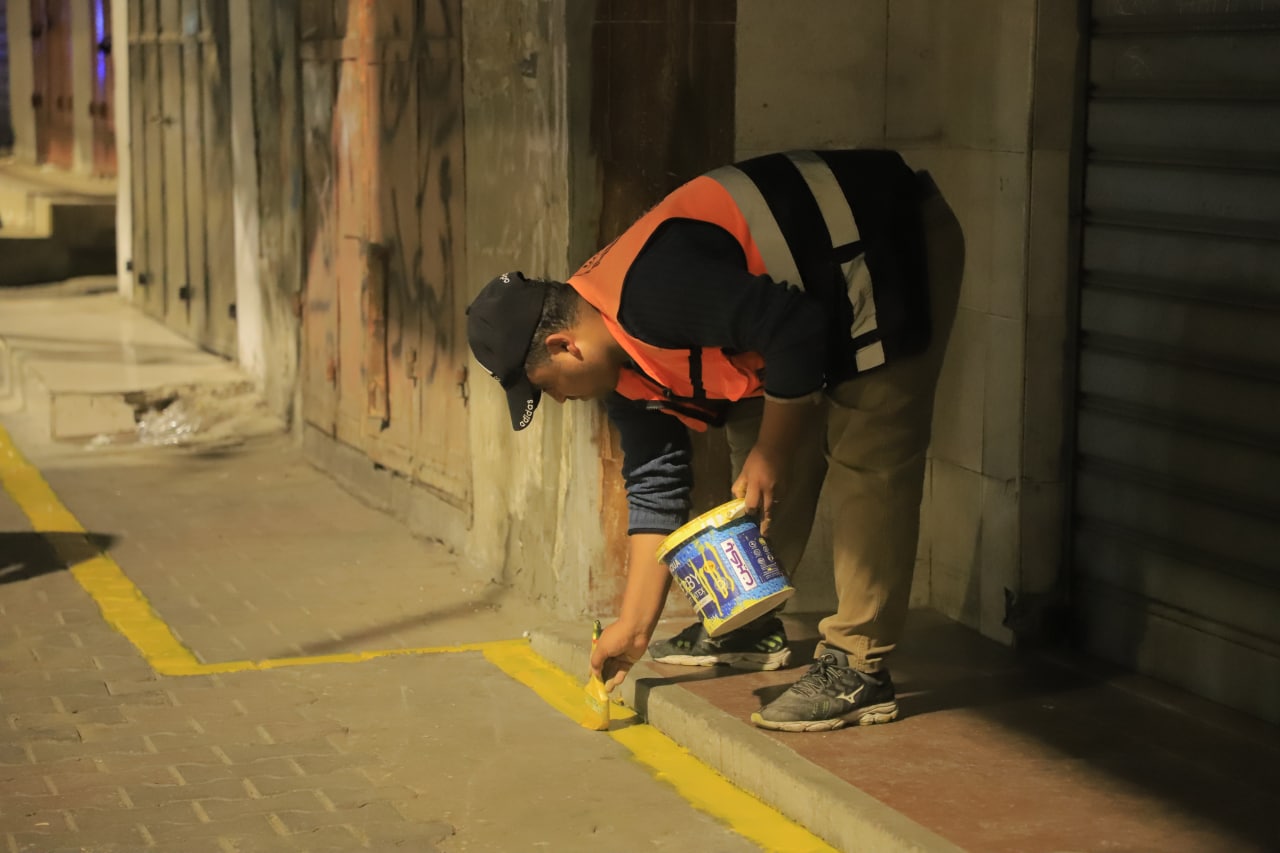 بلدية رفح تقر خطة لمنع التعديات على الأرصفة في شارع أبو بكر الصديق