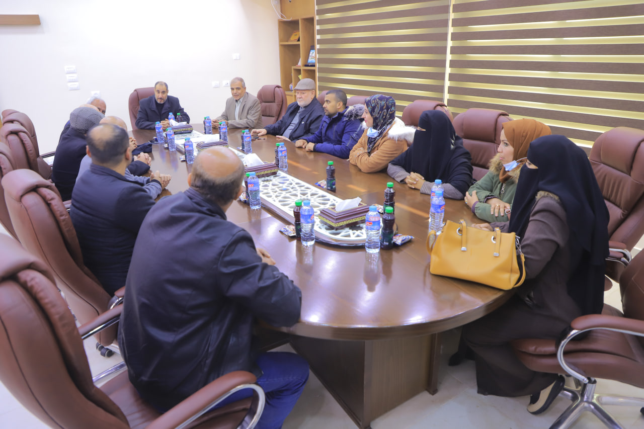 توقيع عقد لتخصيص قطعة أرض لصالح جمعية تخدم الأطفال المرضى