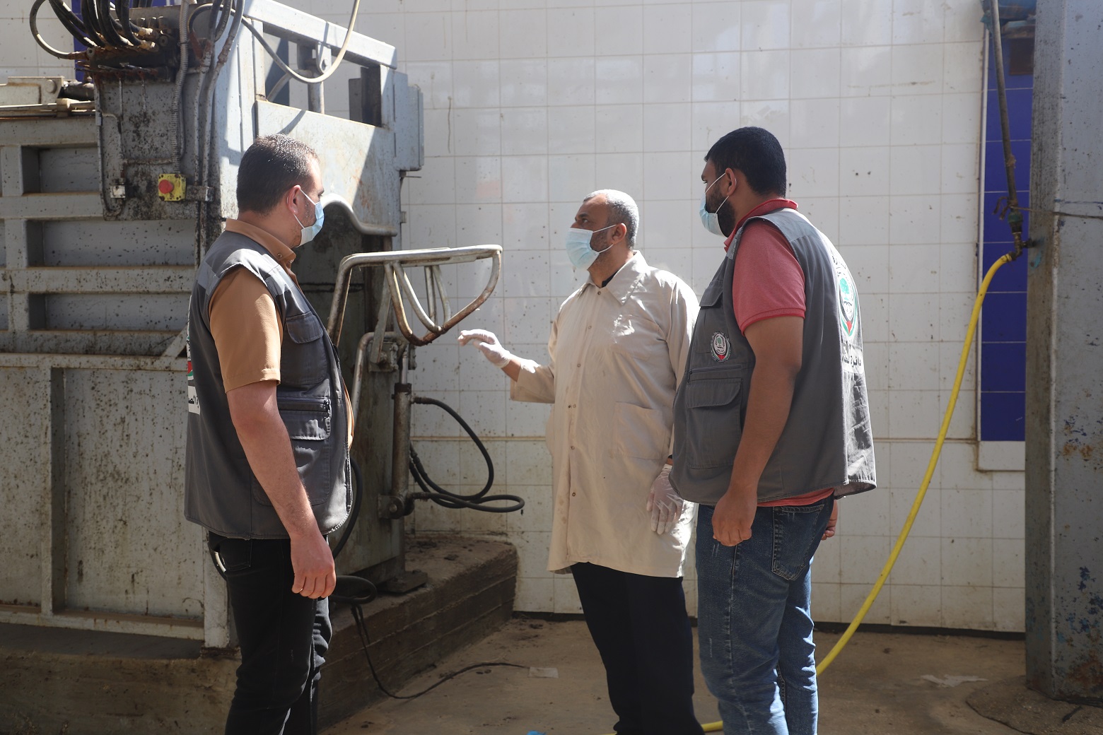 بلدية رفح تباشر العمل بحالة الطوارئ استعدادًا لعيد الأضحى المبارك